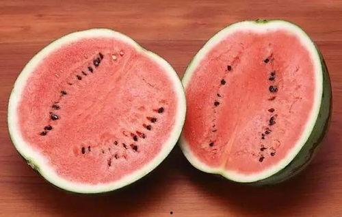 喜欢吃别人瓜,揭秘爱吃他人瓜的奇妙心理现象